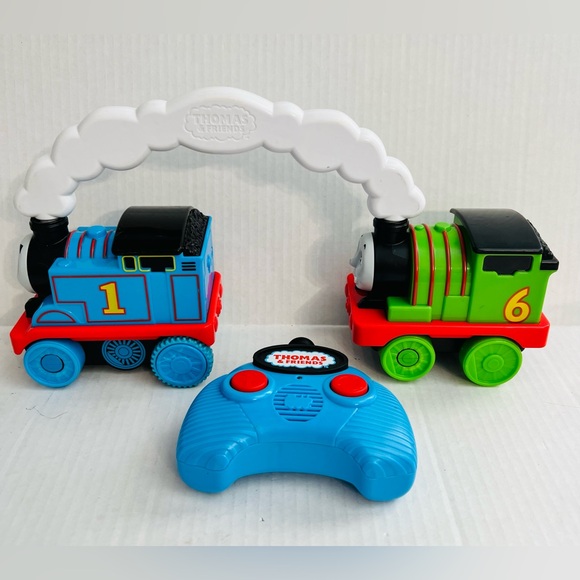 Thomas & Friends | Toys | Thomas Friends Race Chase Remote Control ...